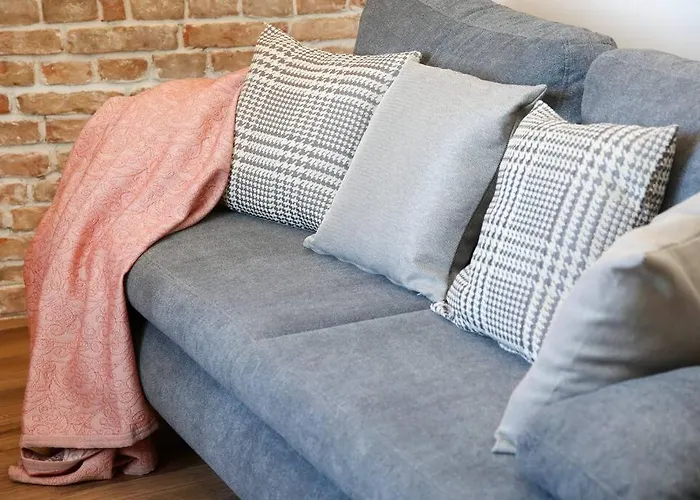 Monfrina 1, Luxury Old Town Near