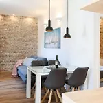Monfrina 1, Luxury Old Town Near 아파트 *