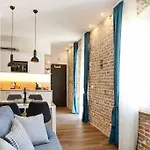 Monfrina 1, Luxury Old Town Near 아파트