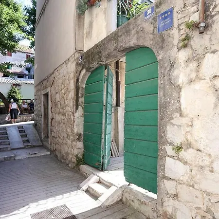 아파트 Monfrina 1, Luxury Old Town Near 스플리트